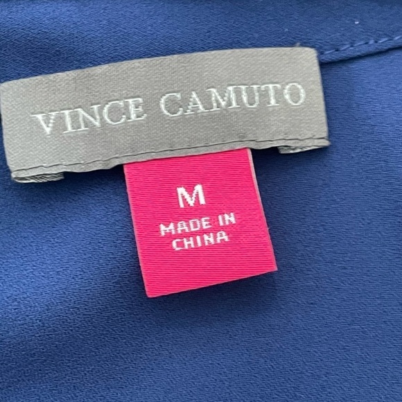 Vinc Camuto women’s sheer sleeveless popover tiered Navy blue top . Size medium - Picture 4 of 8